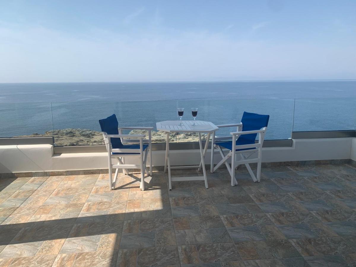On The Rocks Apartment Karystos  Exterior foto